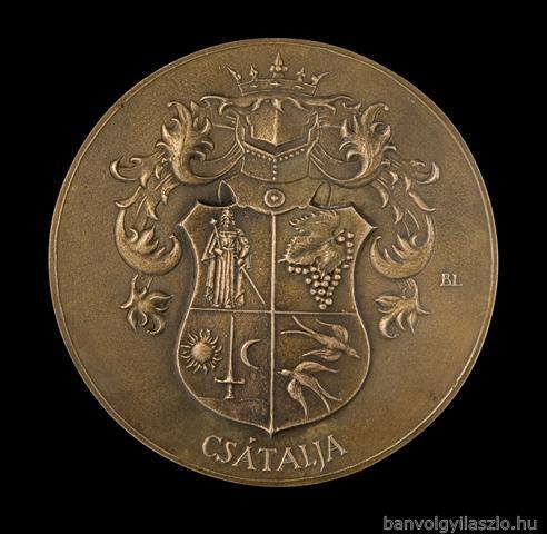 Csátalja coat of arms bronze medal