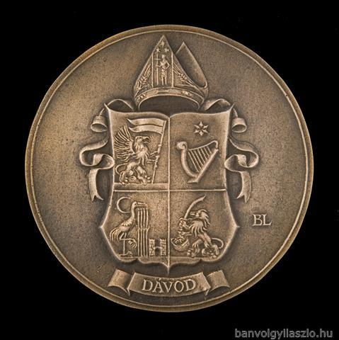 Dávod coat of arms bronze medal