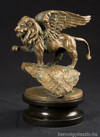 Leo bronze small sculpture