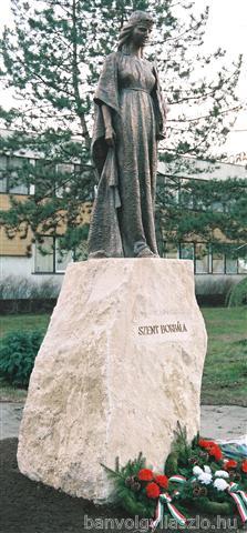 Света Борбала бронзана скулптура Ајка