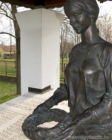 Denkmal vom zweiten Weltkrieg Zákányszék
