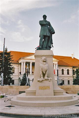 Kossuth Lajos emlékmű Makó