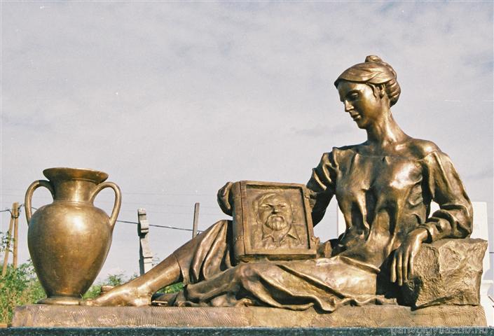 Grabdenkmal,Bronze,Granit Akasztó M