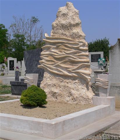 Sepulchral monument, lime stone, Kiskundorozsma